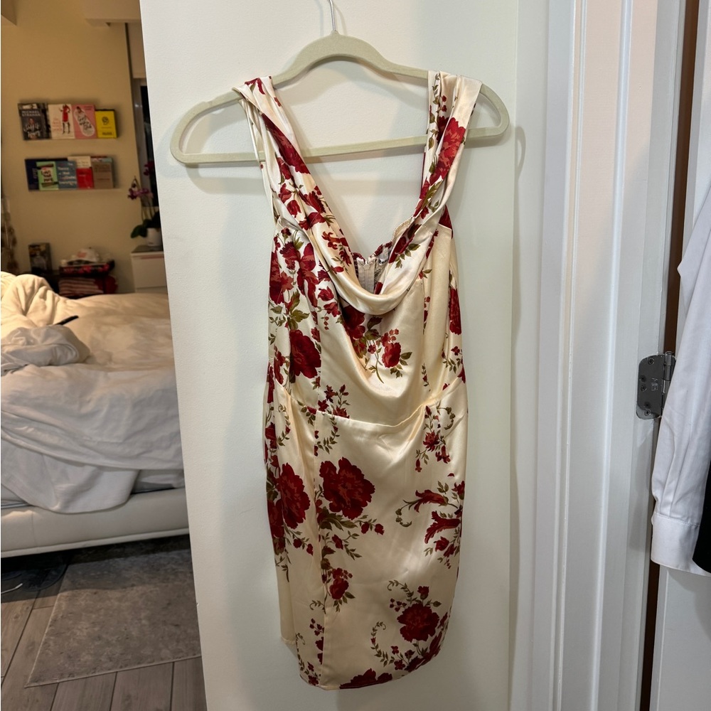 Reformation Dress Lanelle silk dress with flowers size 10 NEVER WORN